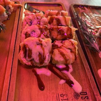Osaka Story - Golden California Roll - Sushi Bars Near Me - Long Beach, California Osaka Story - Golden California Roll - Sushi Bars Near Me - Long Beach, California