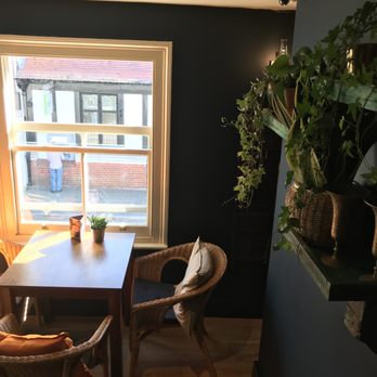 Nava Coffee - Coffee & Tea Near Me - Ringwood, HAM