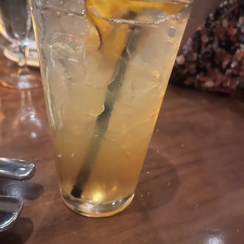 Acanto - Mocktail - Italian Near Me - Chicago, Illinois