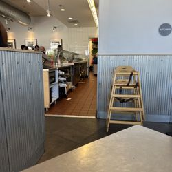 Chipotle Mexican Grill - Empty for quite some time as if employees all went on break