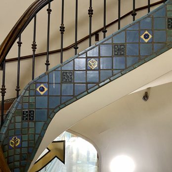 SF Manscaping - The beautiful staircase. Feel free to take it to the 2nd floor. SF Manscaping is located at Suite 220. - Waxing Near Me - San Francisco, California SF Manscaping - The beautiful staircase. Feel free to take it to the 2nd floor. SF Manscaping is located at Suite 220. - Waxing Near Me - San Francisco, California
