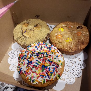 Cookie Spin - Birthday cake for the birthday girl, peanut butter, and s'mores - Desserts Near Me - Chicago, Illinois