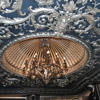 Ladurée - ceiling of black room - Delicatessen Near Me - London, XGL