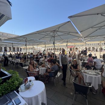 Caffè Florian - Coffee & Tea Near Me - Venezia, VE