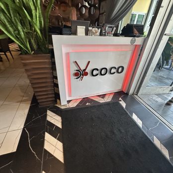 Coco Sushi Lounge & Bar - Sushi Bars Near Me - Delray Beach, Florida