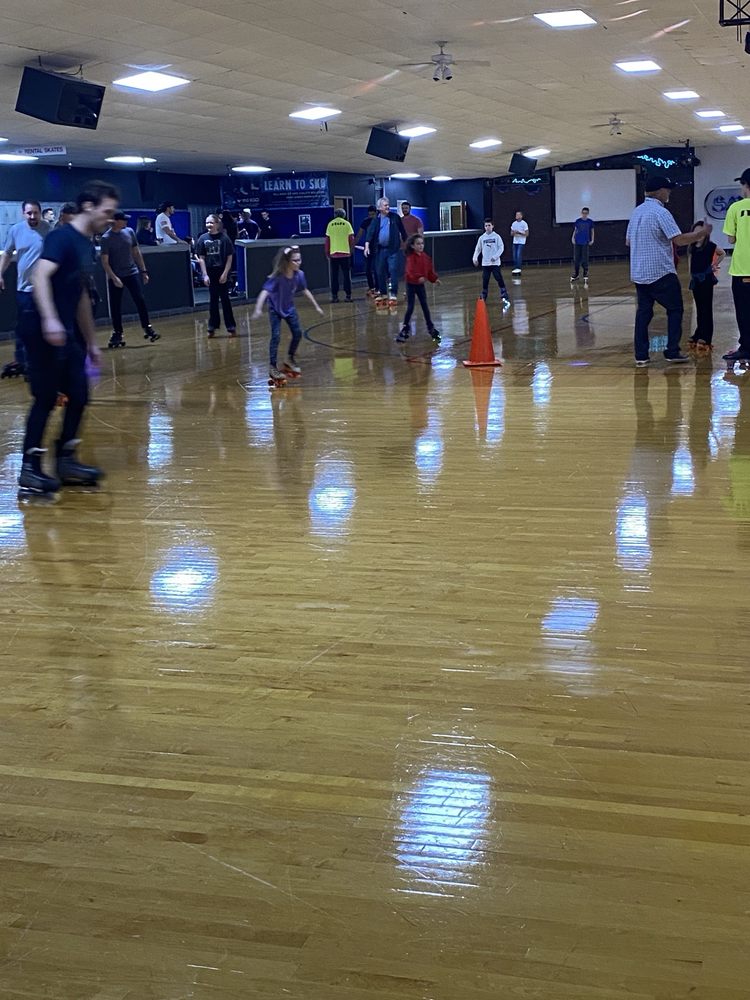 Social spots from Sk8 Dojo