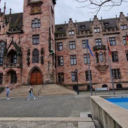 Rathaus St. Johann - Rathaus und Turm