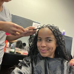Vibez Hair Studio