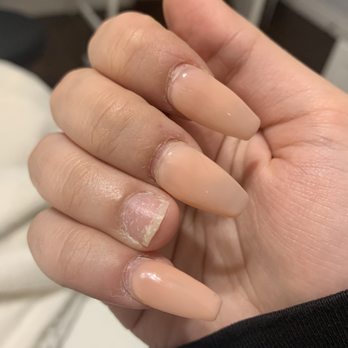 Lush Nail Lounge - Nail Salons Near Me - Surrey, British Columbia