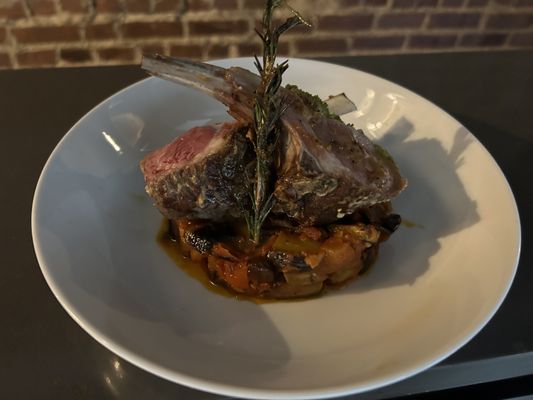 Tinto Tapas Restaurant & Wine Bar by null