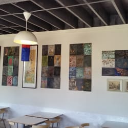 Slave Lake Grill - Decor