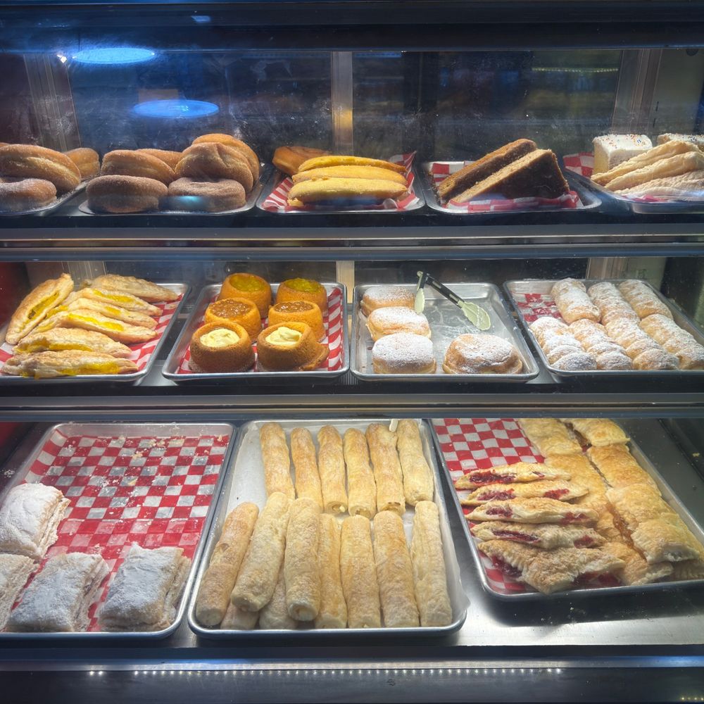 La Rincoeña - food - Bakeries Near Me - Rincon, Puerto Rico