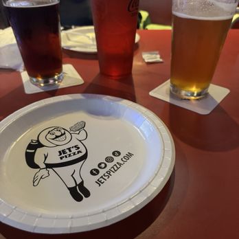 Jet's Pizza - A Schultz Brau Dunkel and an Elysian Space Dust IPA - Pizza Near Me - Farragut, Tennessee