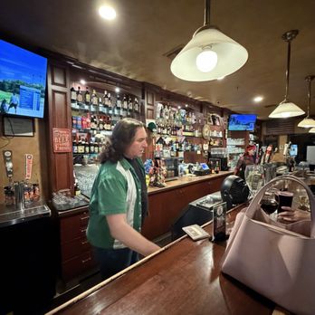 Bog House Pub - Pubs Near Me - Fresno, California Bog House Pub - Pubs Near Me - Fresno, California