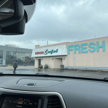 DiCola's Seafood - Front Store - Seafood Near Me - Chicago, Illinois DiCola's Seafood - Front Store - Seafood Near Me - Chicago, Illinois