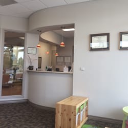 Thompson & Thompson, DDS PA - Front desk