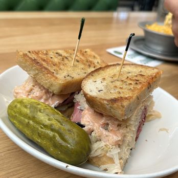 Katz's - The Reuben #2 - Bars Near Me - Houston, Texas Katz's - The Reuben #2 - Bars Near Me - Houston, Texas