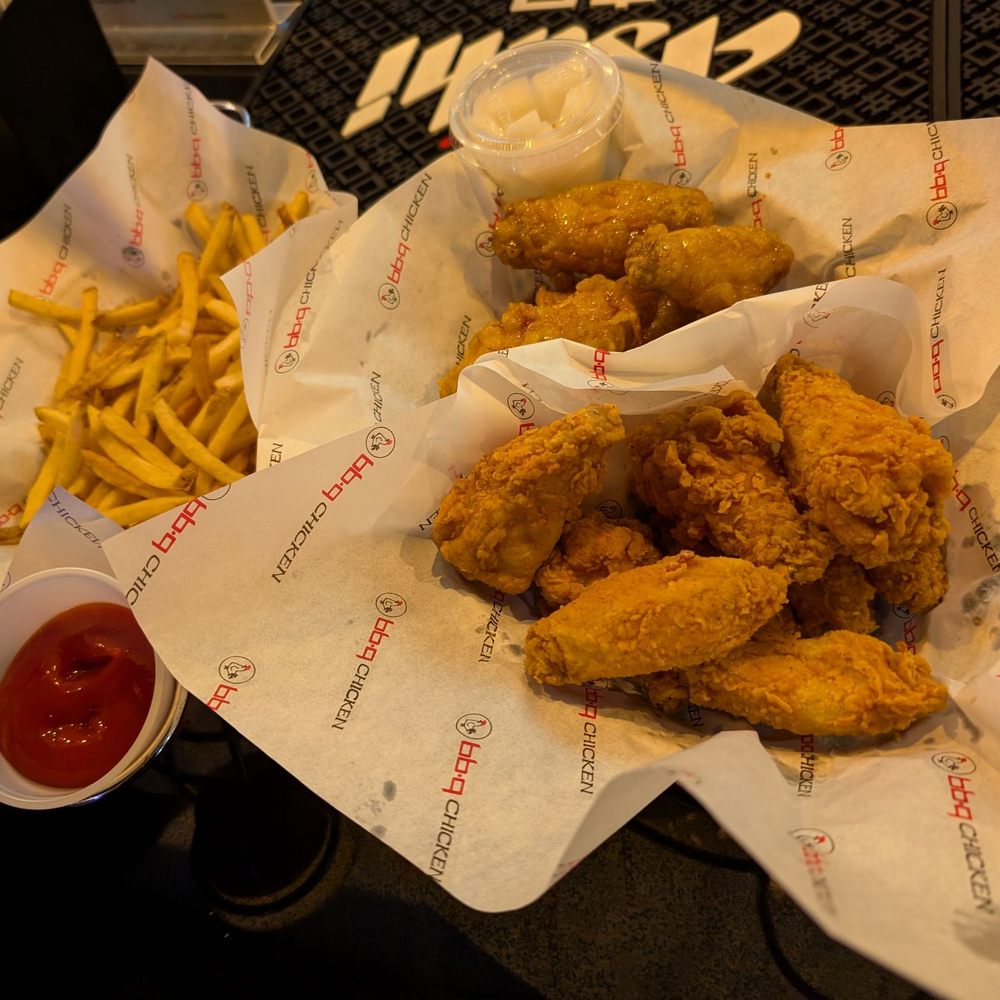 bb.q Chicken Astoria - Original Spice, Honey Garlic, and fries - Chicken Shop Near Me - Astoria, New York bb.q Chicken Astoria - Original Spice, Honey Garlic, and fries - Chicken Shop Near Me - Astoria, New York
