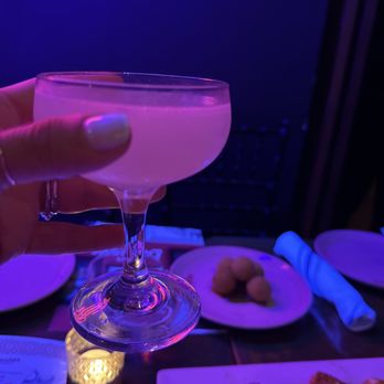 Cafe La Trova - Cocktail Bars Near Me - Miami, Florida