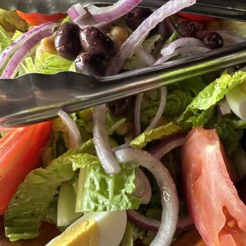 Anthony's Coal Fired Pizza & Wings - Anthony's Signature Salad - Pizza Near Me - Clearwater, Florida