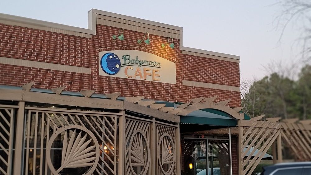 Babymoon Cafe