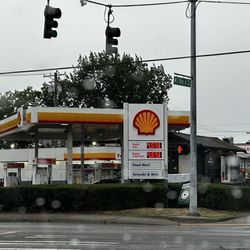 Shell - Fuel up $4.49/gallon with rewards! 9/30/25