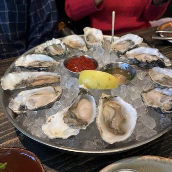 SOCIAL BIRD - Dozen oysters - Gastropubs Near Me - Lafayette, California SOCIAL BIRD - Dozen oysters - Gastropubs Near Me - Lafayette, California