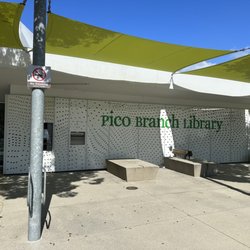 Santa Monica Public Library - Pico Branch - Beautiful modern style library