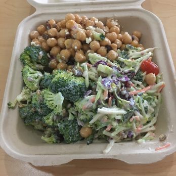 Nature's Table Bistro - Large salad - Sandwiches Near Me - Orlando, Florida