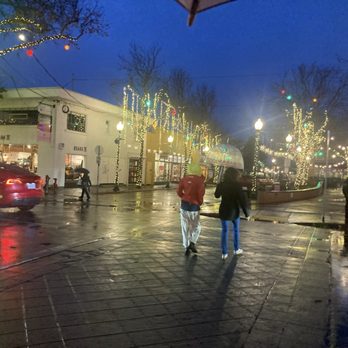 Fourth Street Shops - Shopping Centers Near Me - Berkeley, California