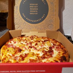 Small Hawaiian pizza Small Hawaiian pizza