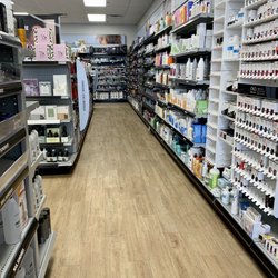 CosmoProf - Interior