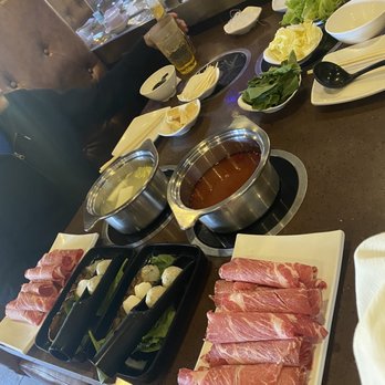 Round N Round Pot - Hot Pot Near Me - Brisbane, California Round N Round Pot - Hot Pot Near Me - Brisbane, California