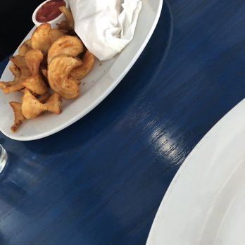 Platía Greek Kitchen - Fries very good! Crispy on the outside nice and soft in the inside - Greek Near Me - Syosset, New York