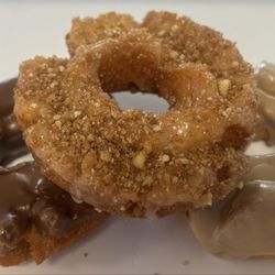 Foster's Donuts