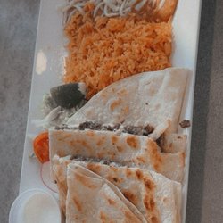 Cocina Mi Familia - Steak Quesadillas