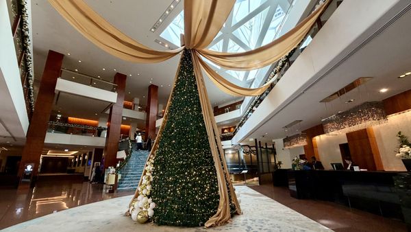 Four Seasons Hotel Sydney by null