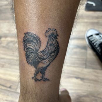 Pa'u Tattoo - Rooster Tattoo - Tattoo Near Me - Haleiwa, Hawaii Pa'u Tattoo - Rooster Tattoo - Tattoo Near Me - Haleiwa, Hawaii