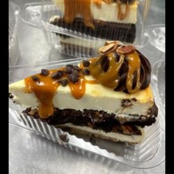 Debbie's Delights - Chocolate turtle cheesecake
