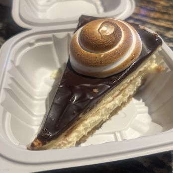 Skipolini's Italian - S'more cheesecake - Pizza Near Me - Reno, Nevada Skipolini's Italian - S'more cheesecake - Pizza Near Me - Reno, Nevada