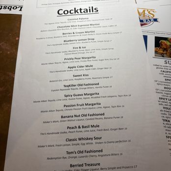 Tom's Oyster Bar - Pubs Near Me - Royal Oak, Michigan