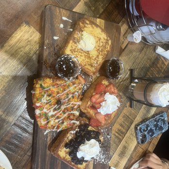 Biscuits Cafe - French Toast Flight - Breakfast & Brunch Near Me - Glendale, Arizona