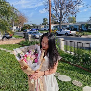 Petals and Sea Breeze - Valentine flowers - Florists Near Me