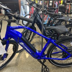 Gateway Cycle - E-bikes!