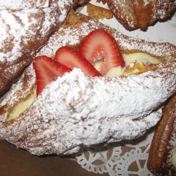 Cream Pan - Strawberry Croissant - Bakeries Near Me - Tustin, California Cream Pan - Strawberry Croissant - Bakeries Near Me - Tustin, California