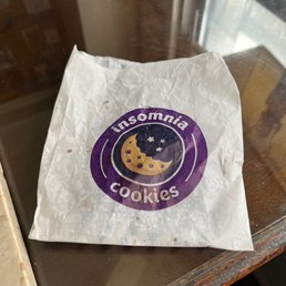 Cookie sleeve should be Only 1 cookie/sleeve Cookie sleeve should be Only 1 cookie/sleeve