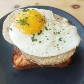 Roux Diner - Fried tomato tartine - Breakfast & Brunch Near Me - Chicago, Illinois Roux Diner - Fried tomato tartine - Breakfast & Brunch Near Me - Chicago, Illinois