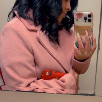 Ella Beauty Salon - Love it - Hair Salons Near Me - Norridge, Illinois