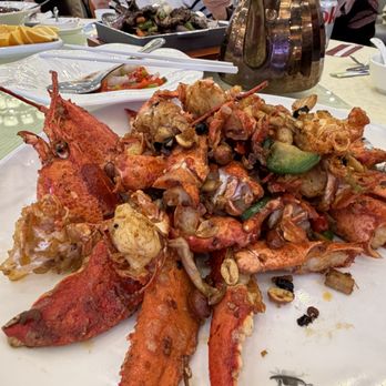 HL Peninsula - lobster - Dim Sum Near Me - Castro Valley, California HL Peninsula - lobster - Dim Sum Near Me - Castro Valley, California