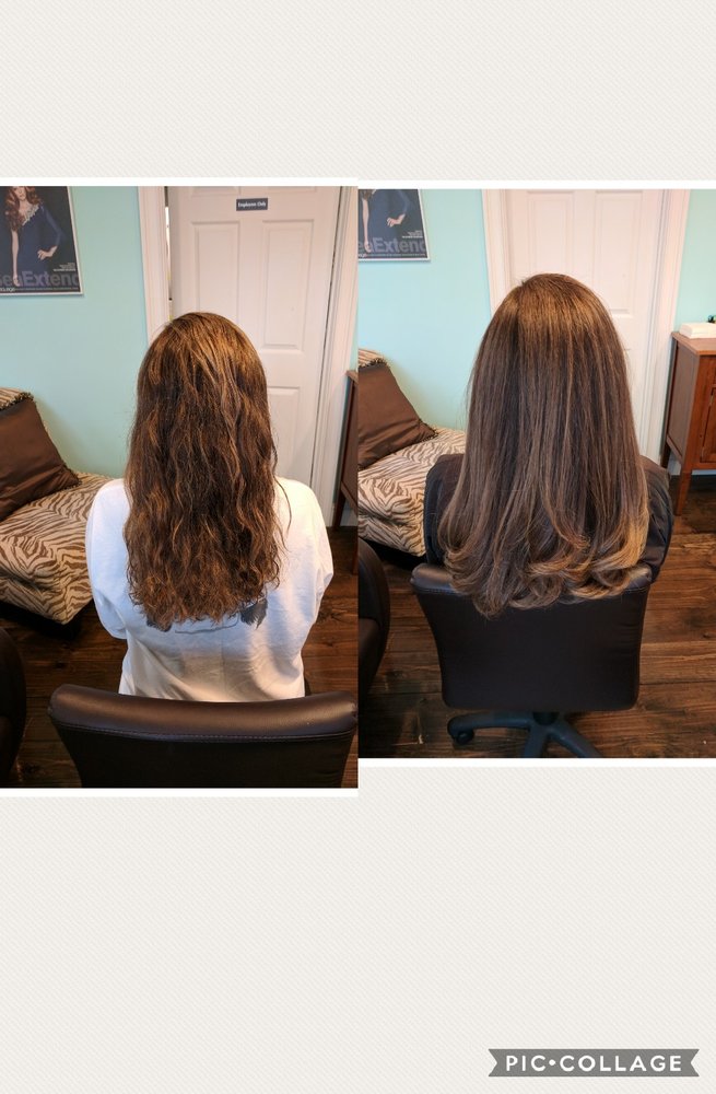 Aaqua Blue Salon Image